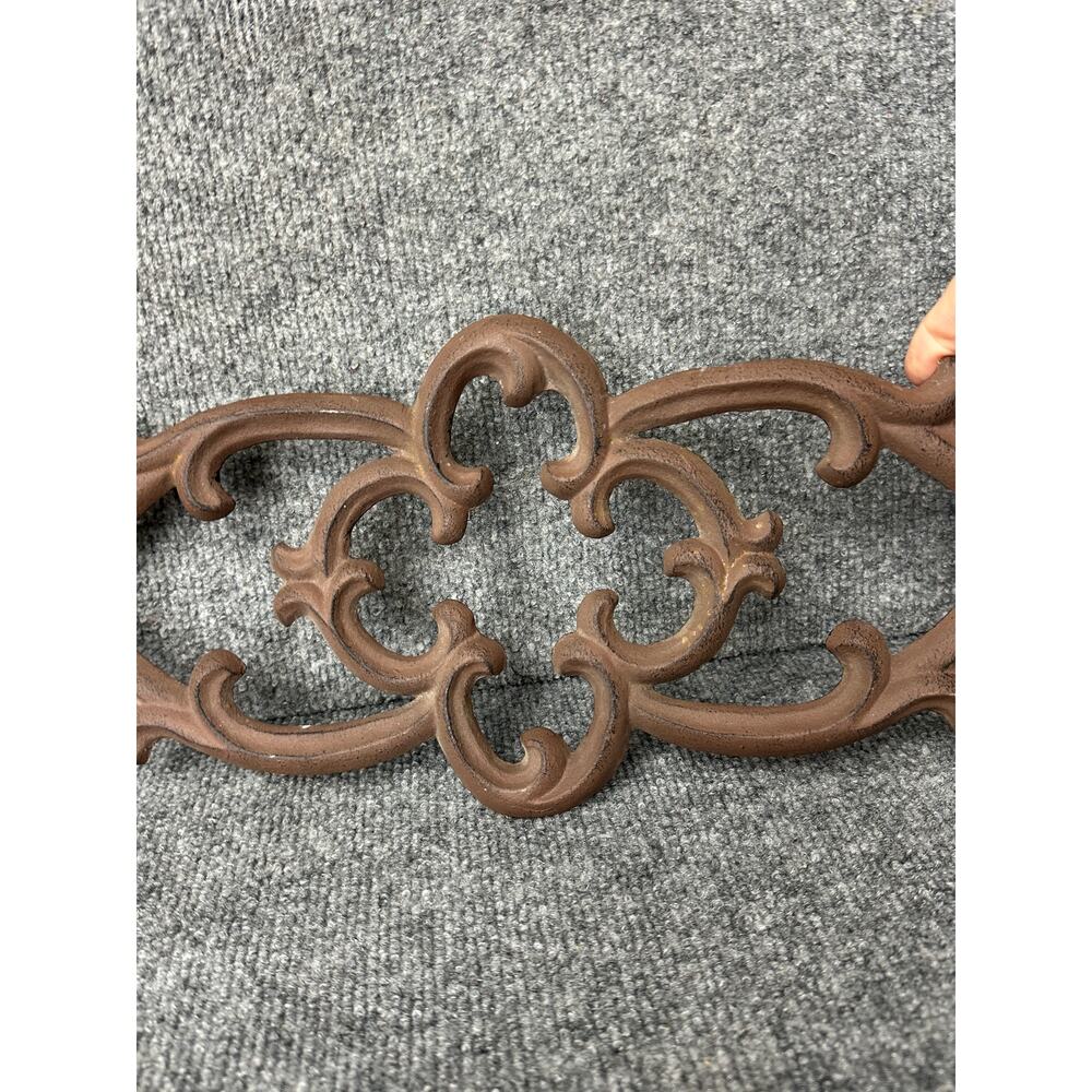 Southern Living at Home ornate architectural cast iron wall art decor rustic 25” - Picture 5 of 12